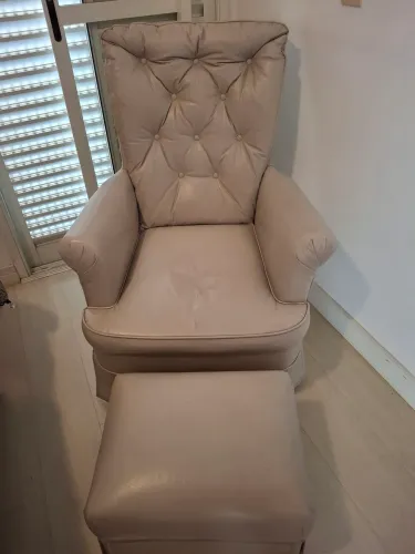 Poltrona de amamentação