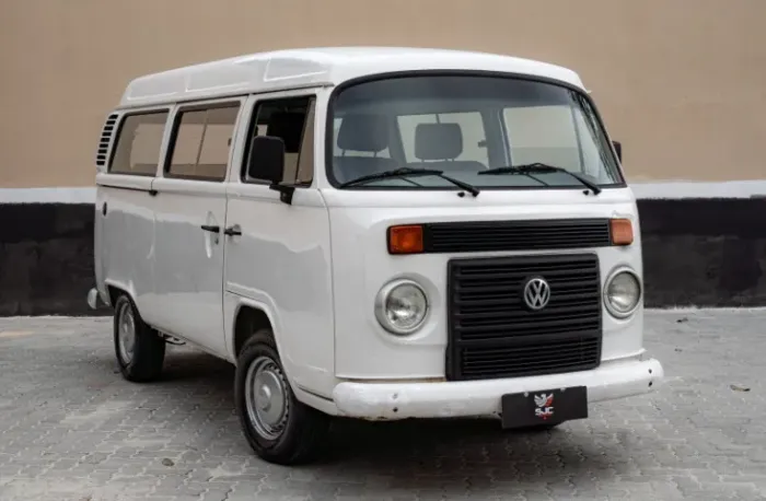 Volkswagen Kombi Standard 1.4 MI Total Flex 8V 2014