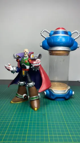 Sigma 20cm & Cápsula Megaman impresso em 3D e Resina