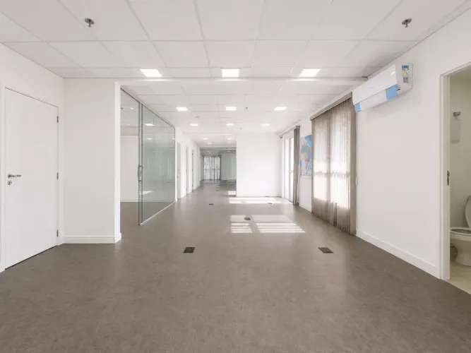 Conjunto comercial na Barra Funda | 183 m² | 4 vagas
