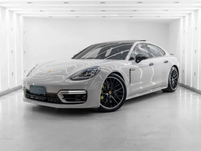 Porsche Panamera 4S E-hybrid 2.9 560cv 2023