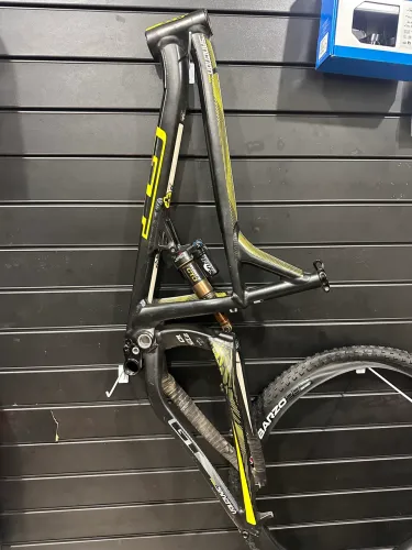 QUADRO GT SANCTION PRO TAM L