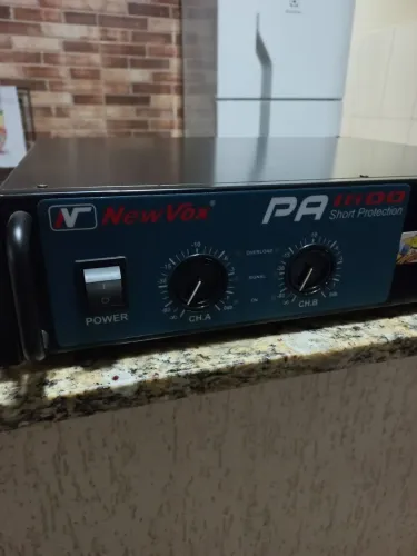 Amplificador profissional