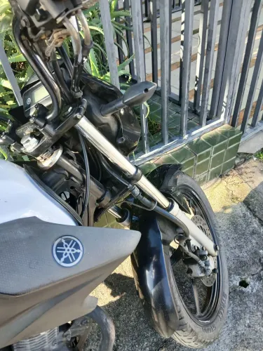 Moto Yamaha .YBR150 Factor