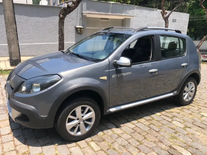 Renault Sandero Stepway Hi-flex 1.6 16V 5P Aut. 2012