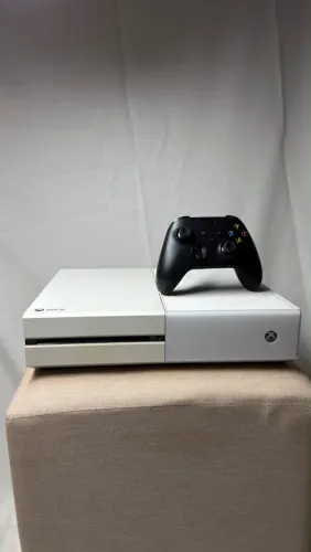Xbox One + Controle Xbox Series X | Funcionando perfeitamente