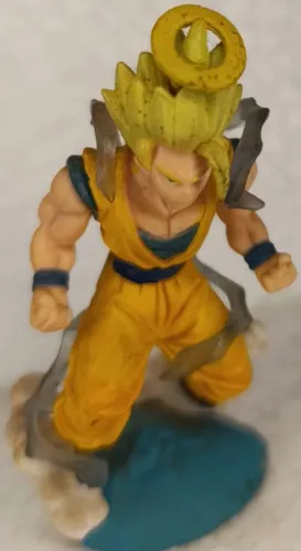 Miniatura Goku Super Saiyajin 2 (Halo/Auréola) - Efeito de Aura e Eletricidade