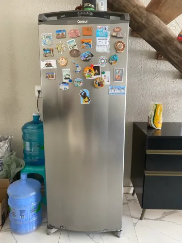 Vendo geladeira e máquina de lavar