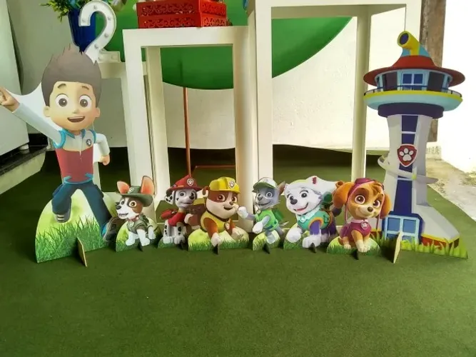 8 Displays mdf 1 pelúcia patrulha canina