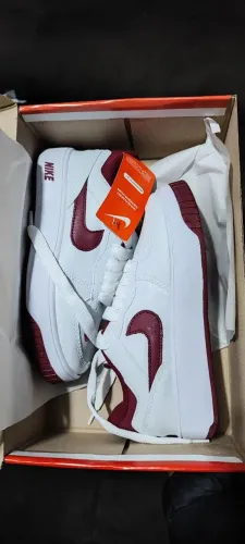 Tênis Nike Feminino tamanho 35