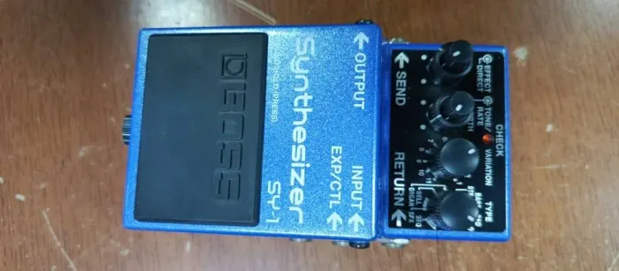Boss SY-1 pedal de guitarra 