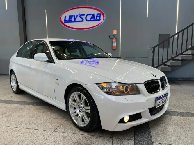 BMW 318I A 2.0 16V 136cv 5P 2012
