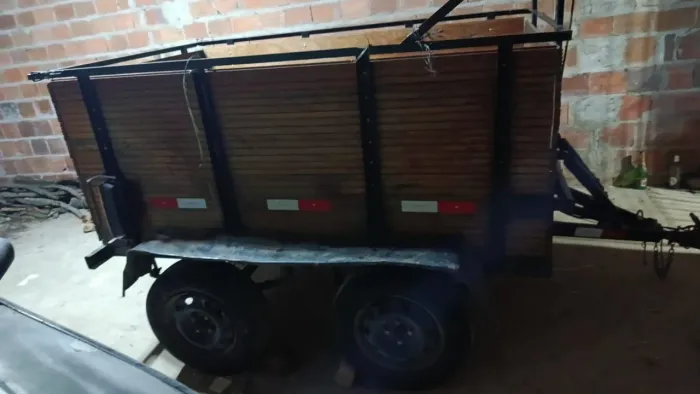 Carrocinha 2 eixos reforçada