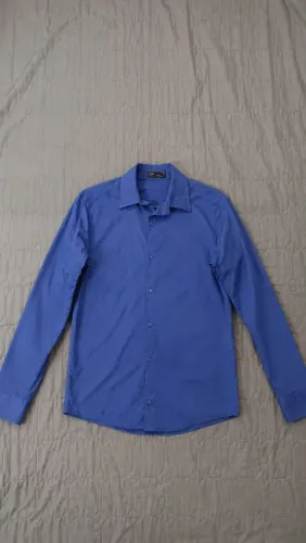 Camisa semi nova