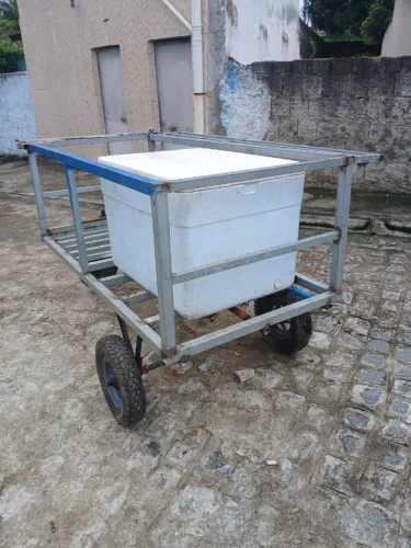Carroça à venda