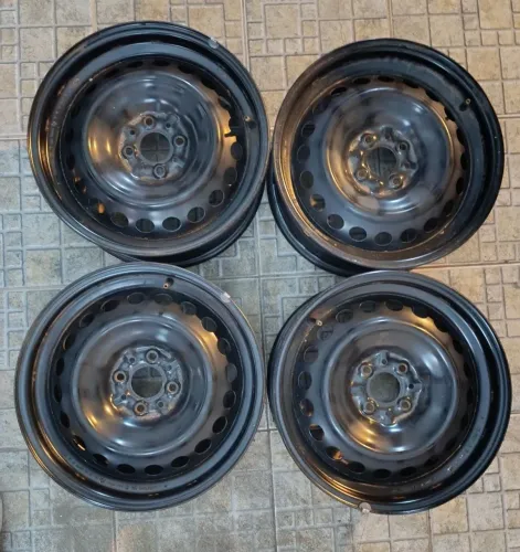 Rodas ferro 16 original Fiat 04 furos