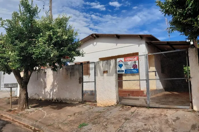 Jardim Bandeirantes em Lins-SP - Por R$ 95.000,00