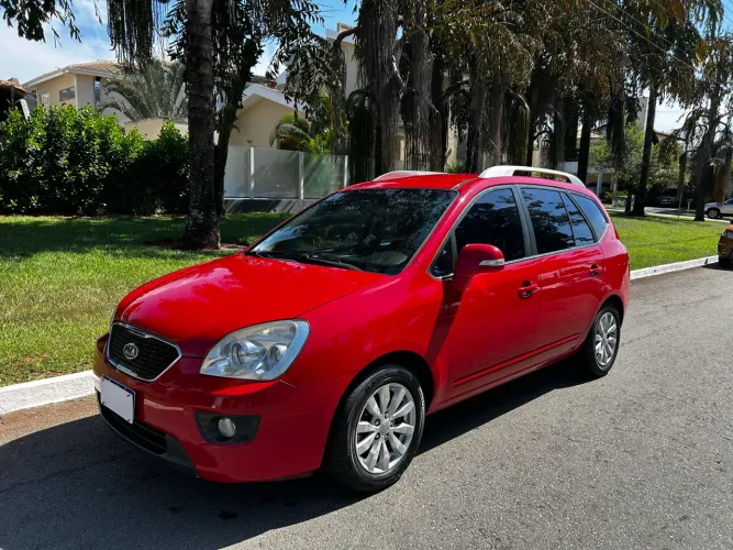 Kia Motors Carens EX 2.0 16V Aut. 2011