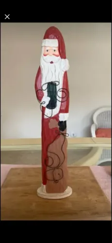 Papai Noel vintage esculpido em madeira 