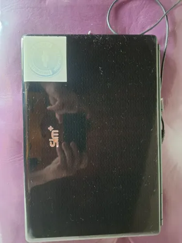 Notebook com defeito para retirada de peças.