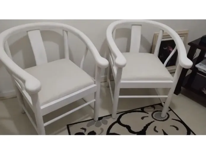 Par de Cadeiras decorativas em Patina