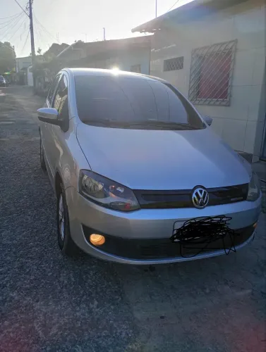 Volkswagen Fox Bluemotion 1.0 MI Total Flex 12V 5P 2014