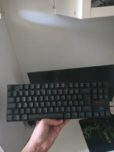 Teclado 75% red dragon ( mecânico switch Brown)