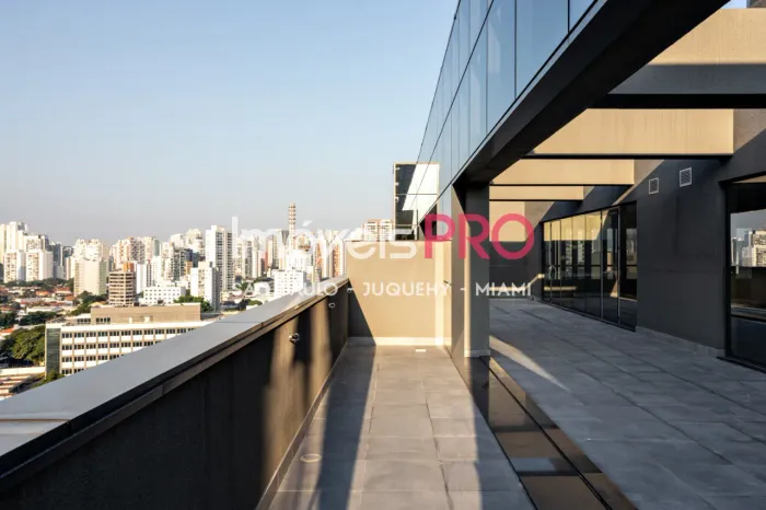 Conjunto comercial novo de altíssimo padrão na região da Berrini com 256m²