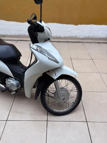 Vende-se Honda biz 2021 único dono.
