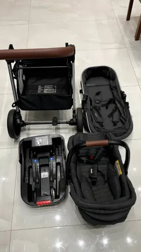Travel System Infanti Romanzo + Bebê Conforto Zion + Base Veicular + Colchão para Moisés
