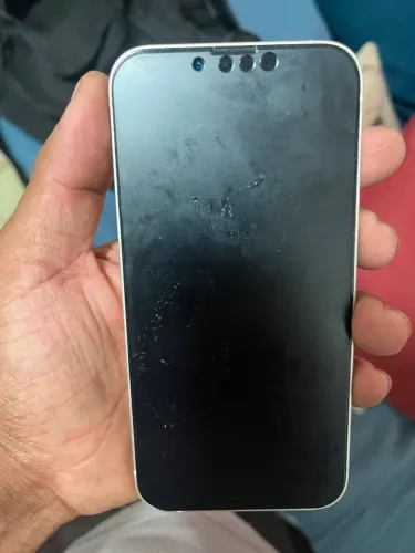 iPhone 13 1500