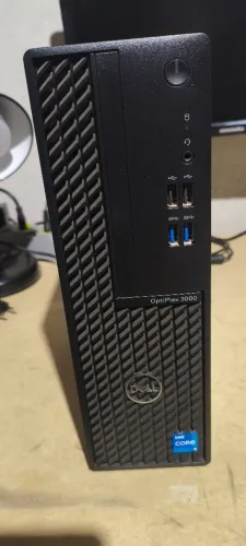 Computador Dell 3000