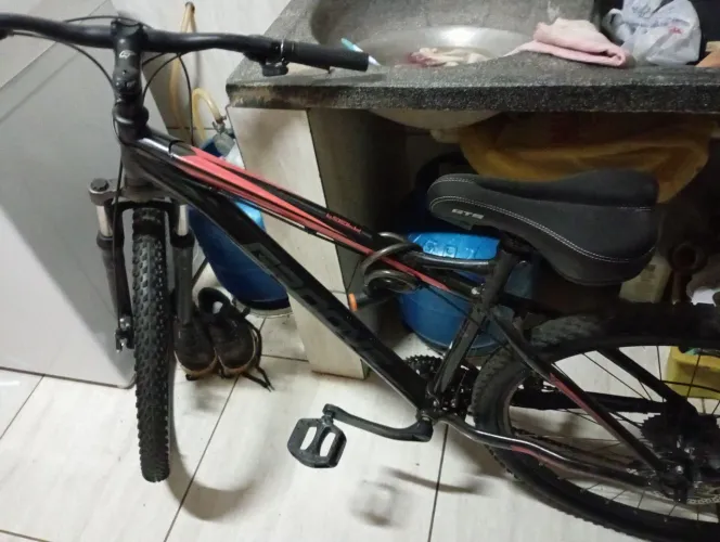 Bicicleta GTS nova em perfeito estado