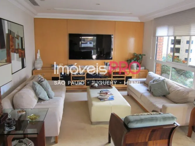 Alto padrão 330m² 4 dormitórios para Venda em Moema