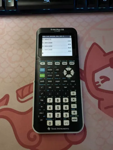 Texas Instruments TI-84 Plus CE Python Original | Pouco Uso + Capa Extra