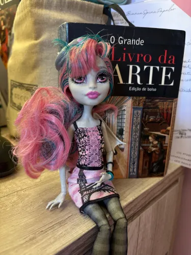 Rochelle Monster High Scaris