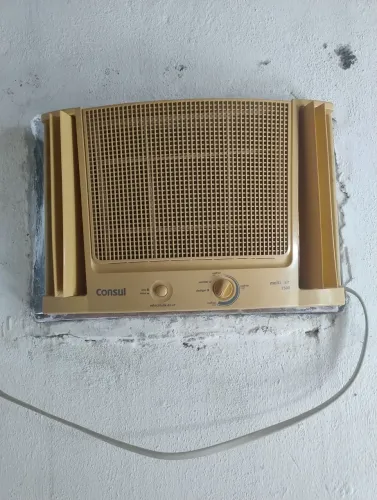 Ar condicionado de janela