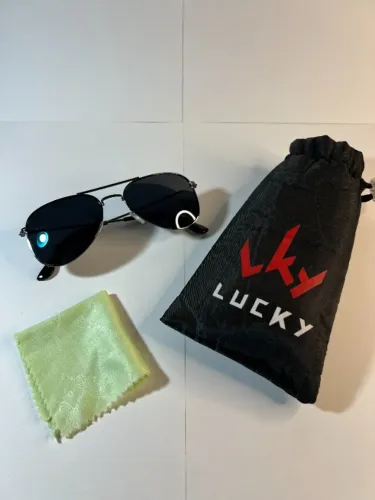 Óculos de sol Lucky