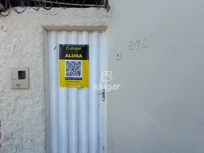 Casa para Aluguel 2 Quartos no Bairro Lourdes (MG) R$ 1.000/mês