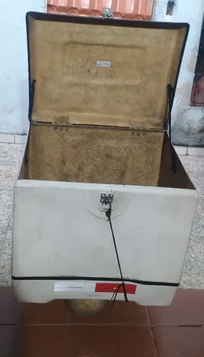 Baú / Suporte compativel com moto  160