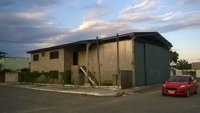 Imóvel para aluguel com 400 metros quadrados com 2 quartos em Canto do Mar - São Sebastião