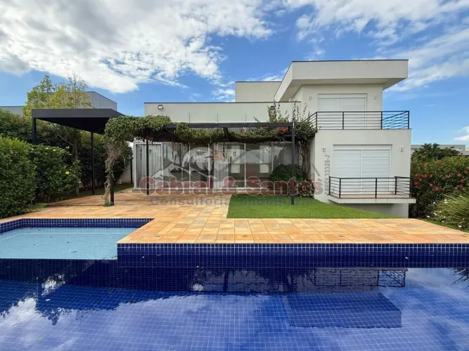 Casa à venda no Condomínio Campos de Santo Antônio 2, em Itu/SP.