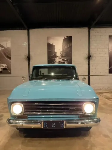 Chevrolet C-10 2.5/4.1 1977