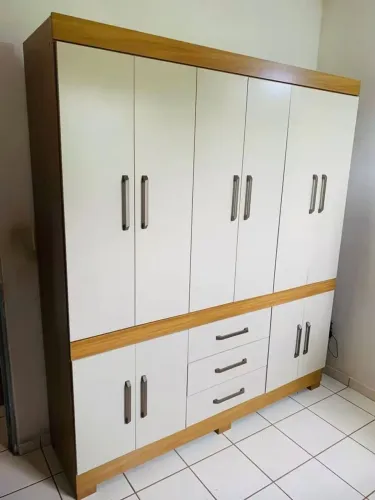 Guarda roupas novos