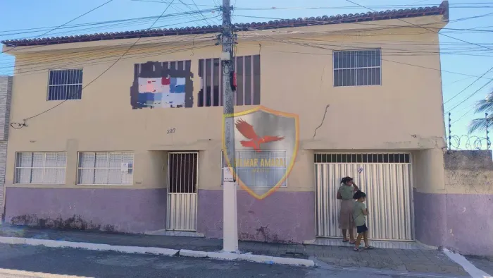 Casa com 8 dormitórios à venda, 325 m² por R$ 600.000,00 - Santos Reis - Natal/RN