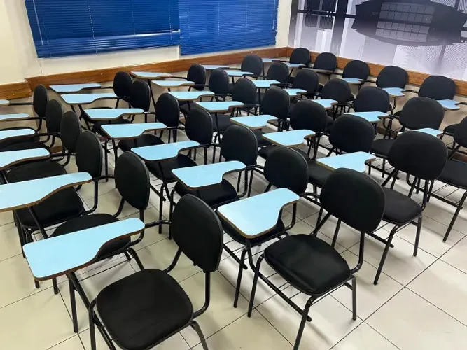 Cadeiras Escolares Estofadas