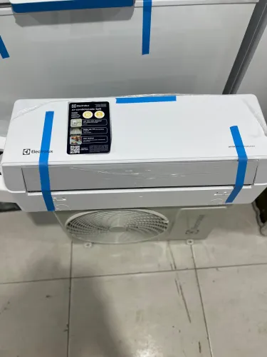Split Electrolux 12mil Btus inverter
