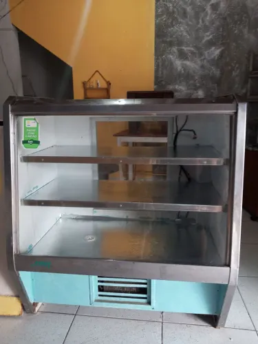 Balcão expositor refrigerado