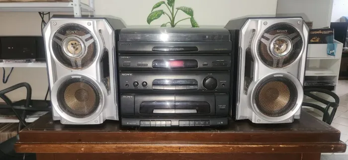 Som 3 em 1 Sony LBT-36W