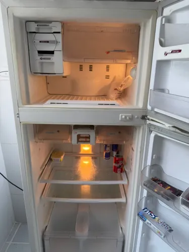Brastemp Frost Free 429L/441L Branca com Painel Touch e Turbo Freezer